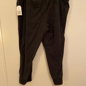 Women’s  Black Jogger Pants